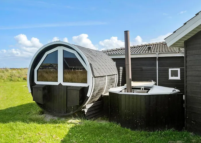 In With Kitchen Лёккен