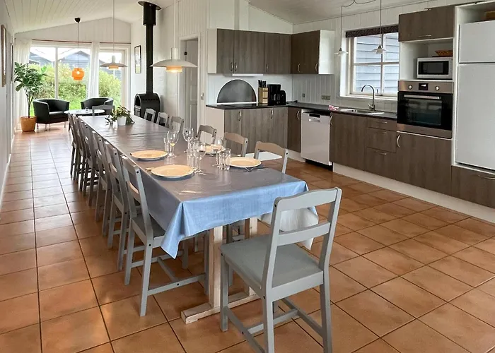 Feriehus In With Kitchen Løkken
